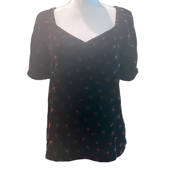 LOFT Floral Velvet Puff Sleeve Top Black & Red Sweetheart Neckline Women’s Small - Picture 1 of 16